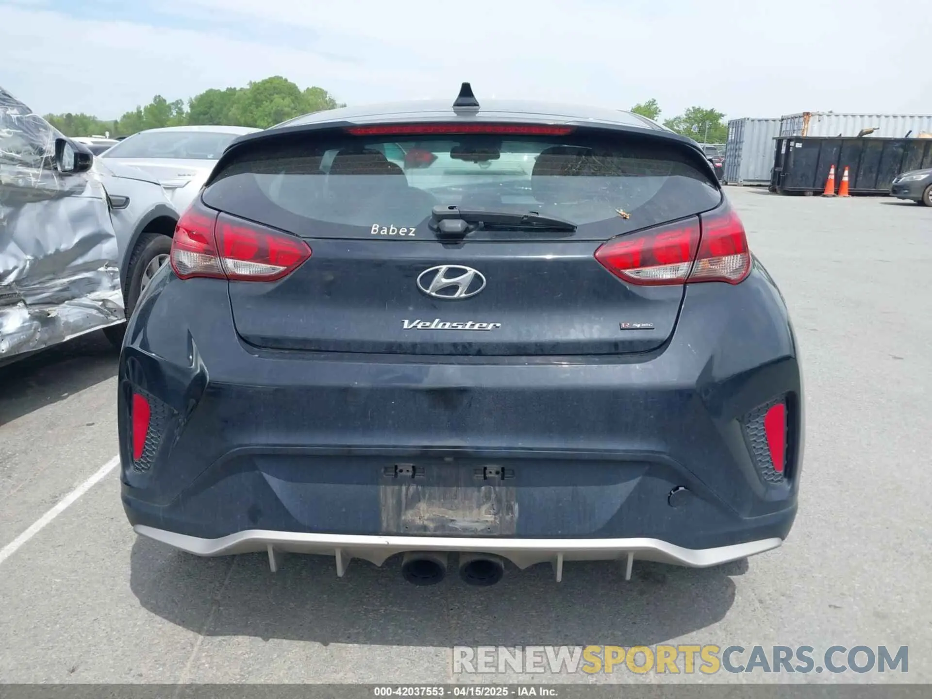 16 Photograph of a damaged car KMHTH6AB4KU011518 HYUNDAI VELOSTER 2019