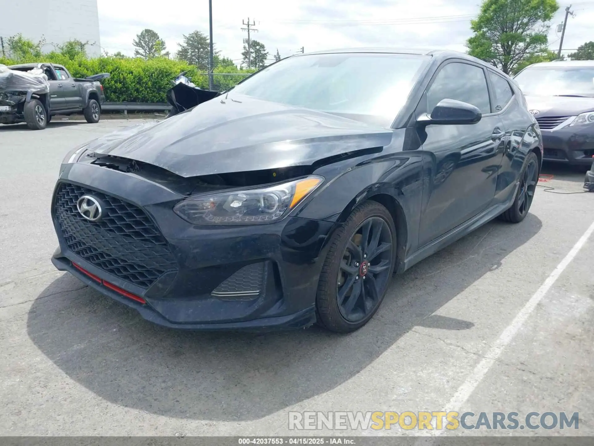 2 Photograph of a damaged car KMHTH6AB4KU011518 HYUNDAI VELOSTER 2019