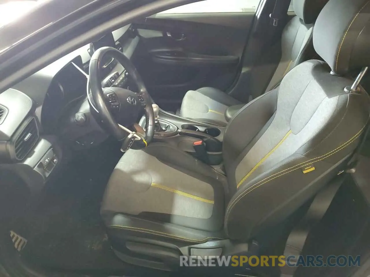 7 Photograph of a damaged car KMHTH6AB5KU005520 HYUNDAI VELOSTER 2019