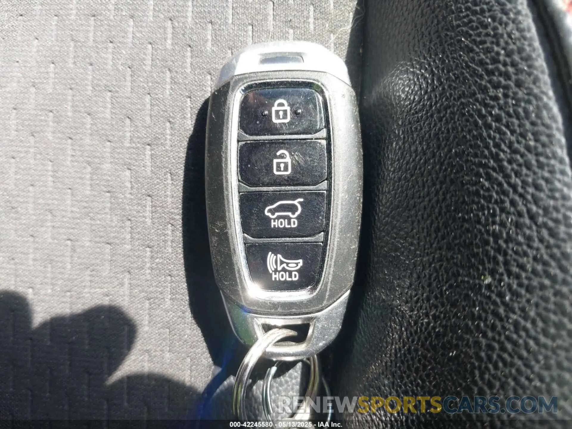 11 Photograph of a damaged car KMHTH6AB5KU010488 HYUNDAI VELOSTER 2019
