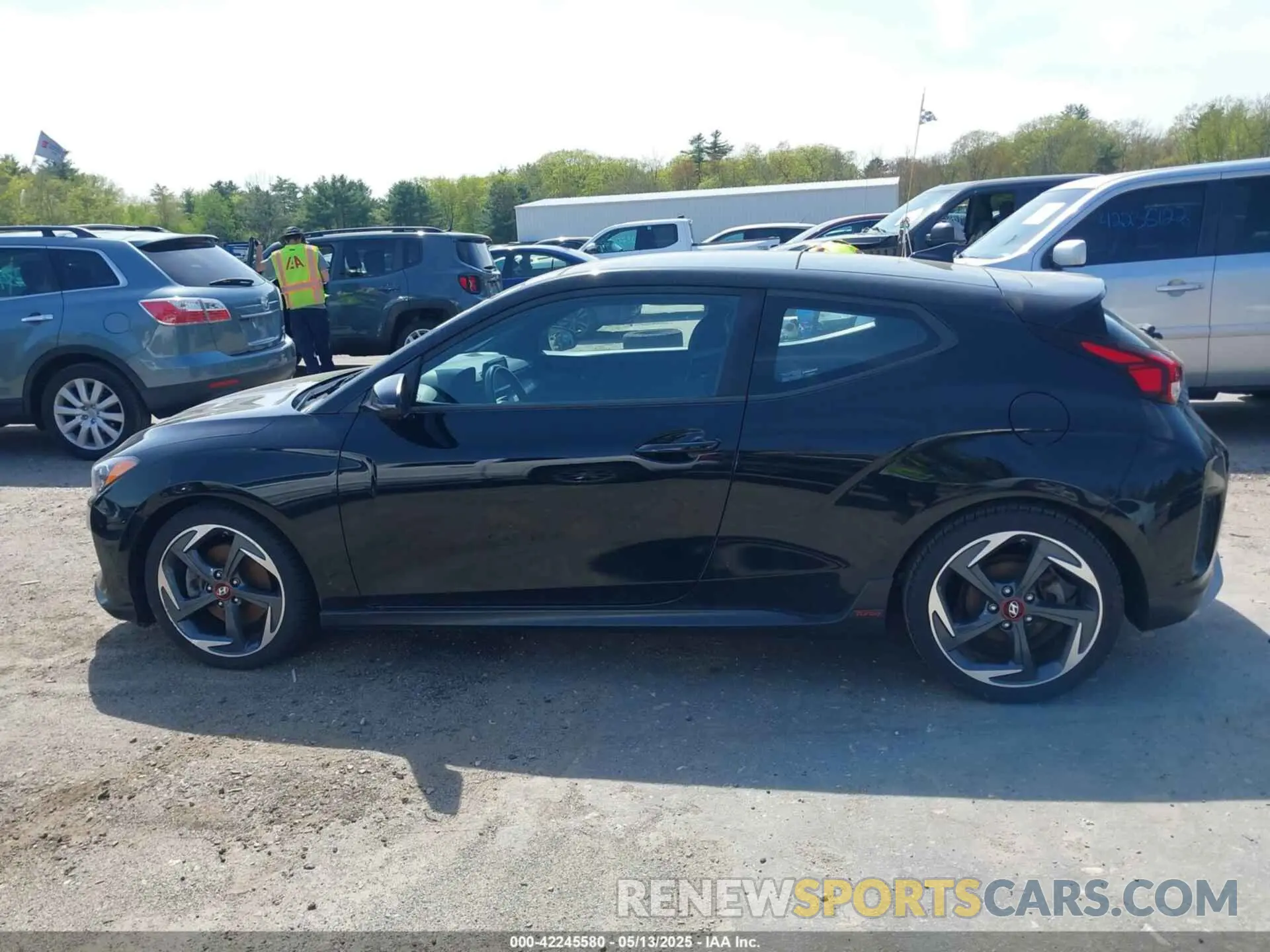 14 Photograph of a damaged car KMHTH6AB5KU010488 HYUNDAI VELOSTER 2019