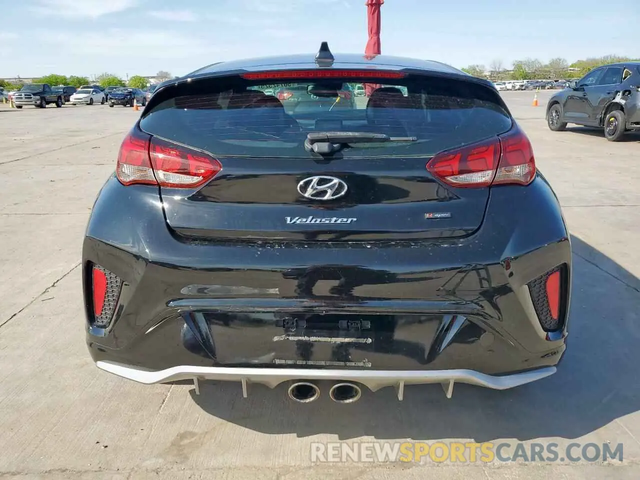 6 Photograph of a damaged car KMHTH6AB8KU016026 HYUNDAI VELOSTER 2019