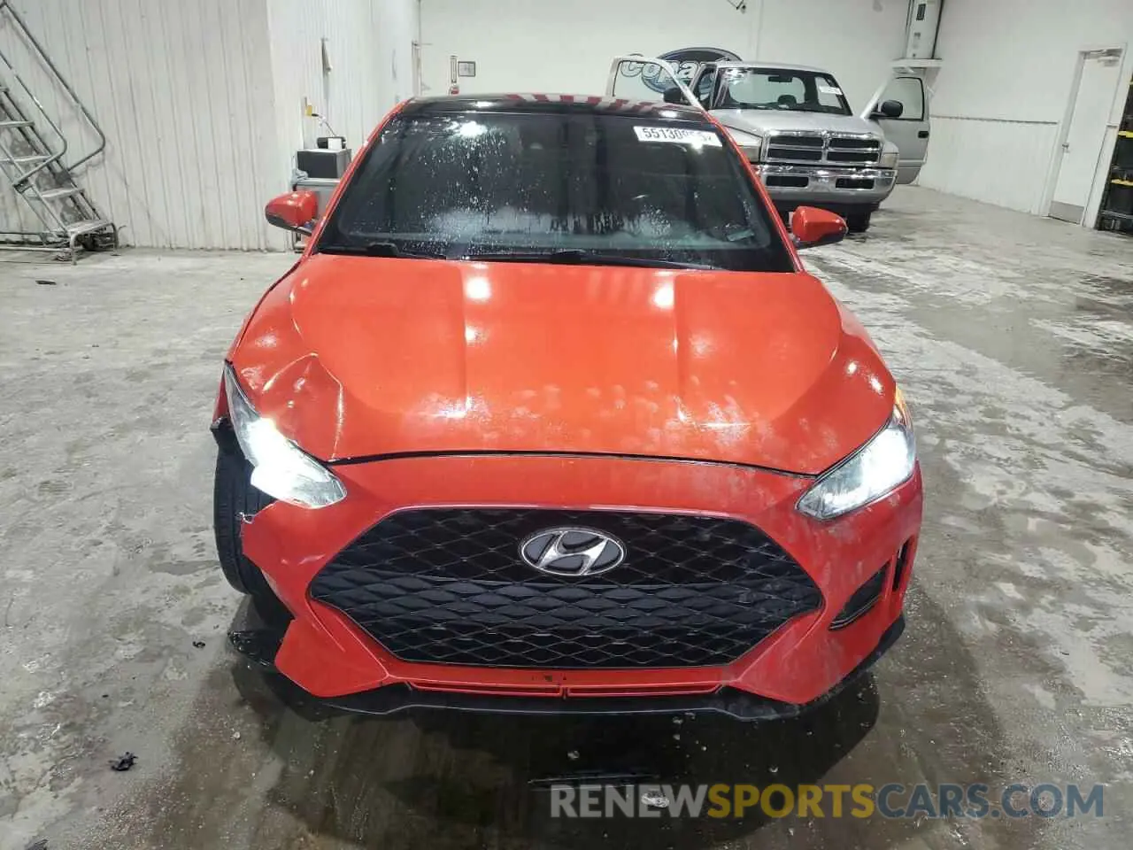 5 Photograph of a damaged car KMHTH6AB9KU011952 HYUNDAI VELOSTER 2019