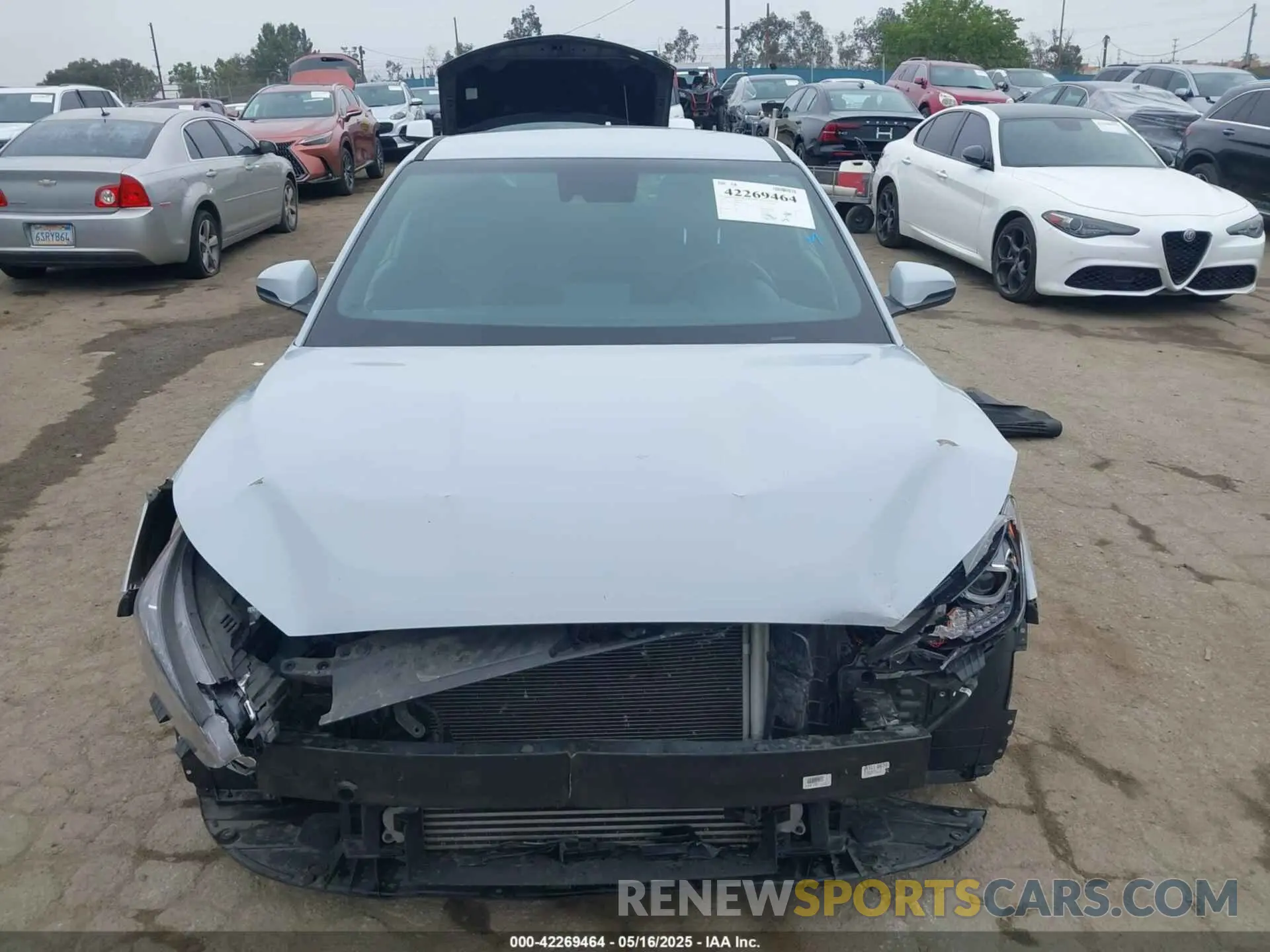 13 Photograph of a damaged car KMHTH6ABXKU007246 HYUNDAI VELOSTER 2019