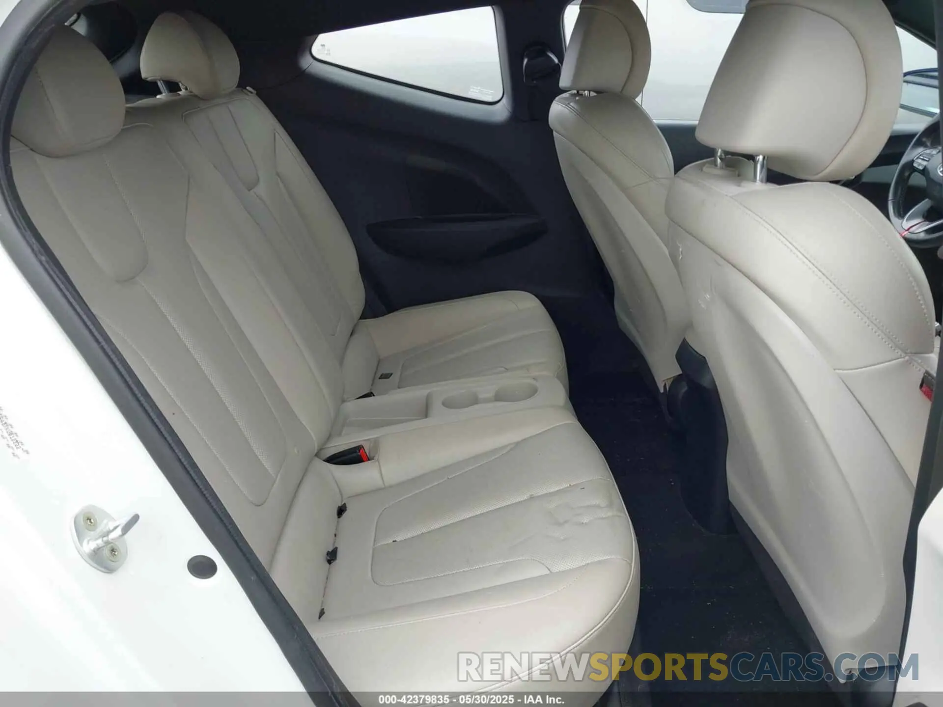 8 Photograph of a damaged car KMHTH6ABXKU012222 HYUNDAI VELOSTER 2019