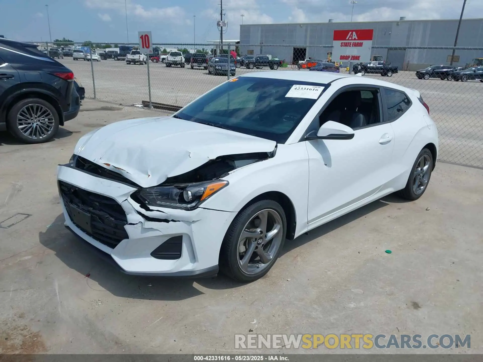 2 Photograph of a damaged car KMHTG6AF0LU029621 HYUNDAI VELOSTER 2020