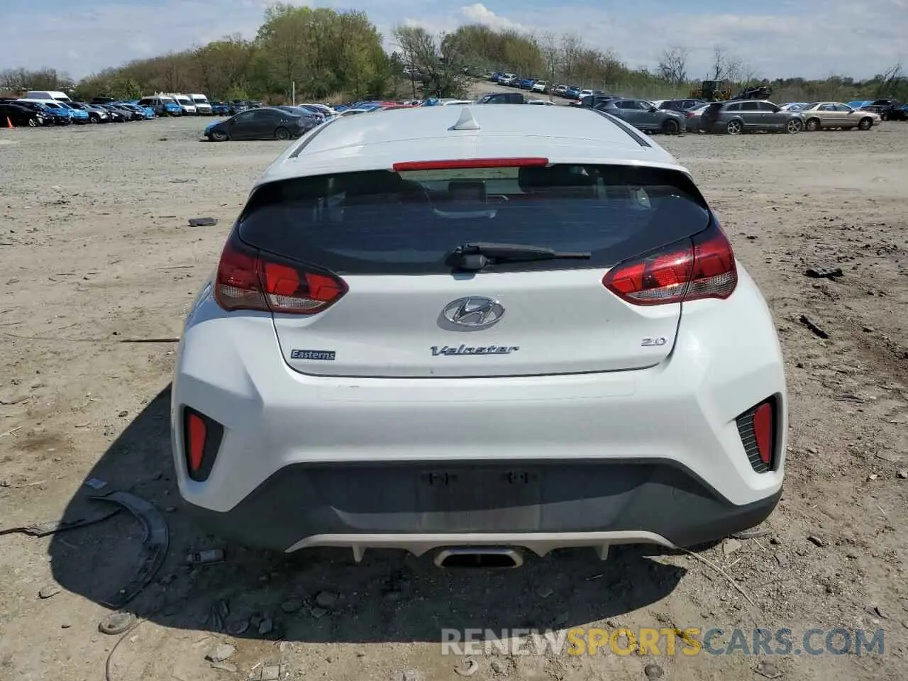 6 Photograph of a damaged car KMHTG6AF7LU024206 HYUNDAI VELOSTER 2020