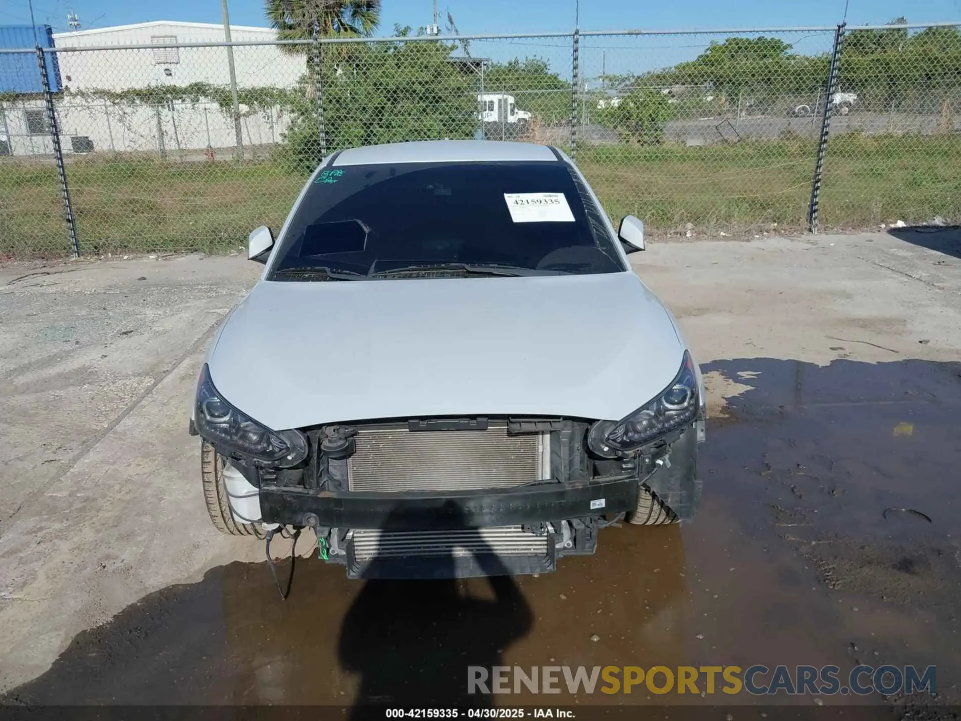 13 Photograph of a damaged car KMHTH6AB0LU026664 HYUNDAI VELOSTER 2020