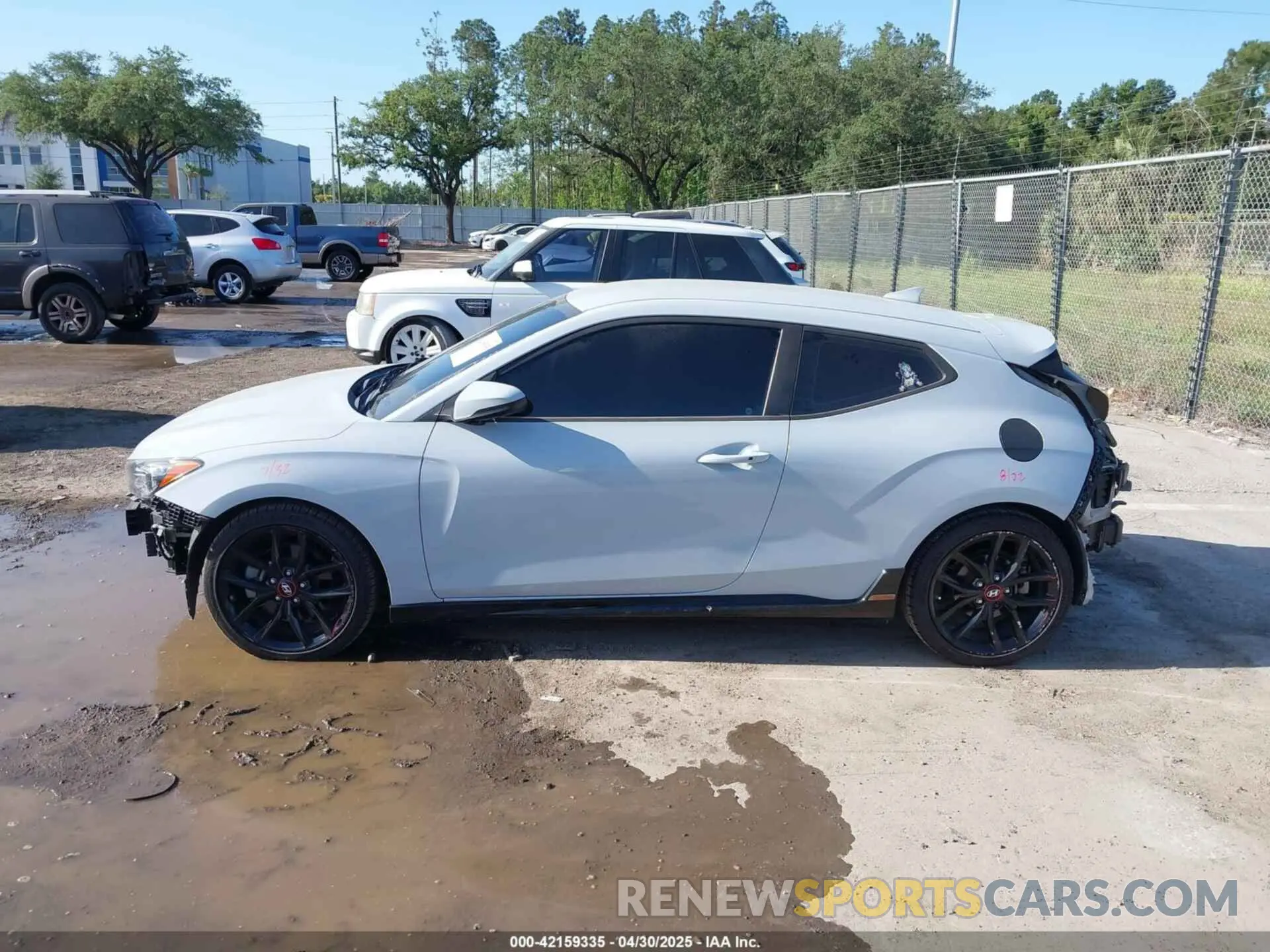 15 Photograph of a damaged car KMHTH6AB0LU026664 HYUNDAI VELOSTER 2020