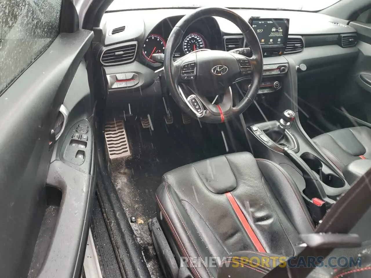 8 Photograph of a damaged car KMHTH6AB4LU026800 HYUNDAI VELOSTER 2020