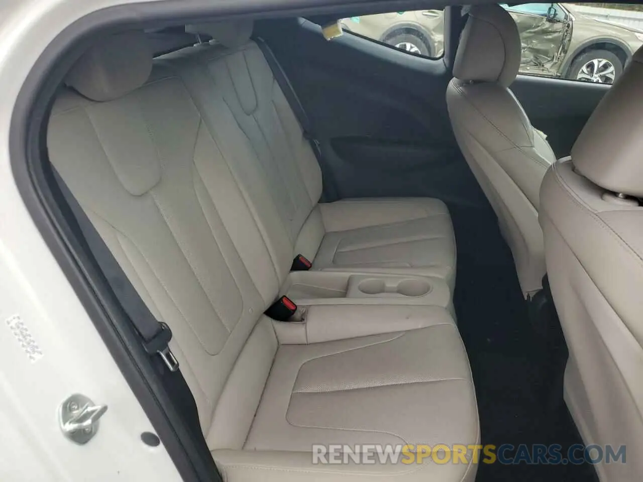 10 Photograph of a damaged car KMHTH6AB4LU027395 HYUNDAI VELOSTER 2020