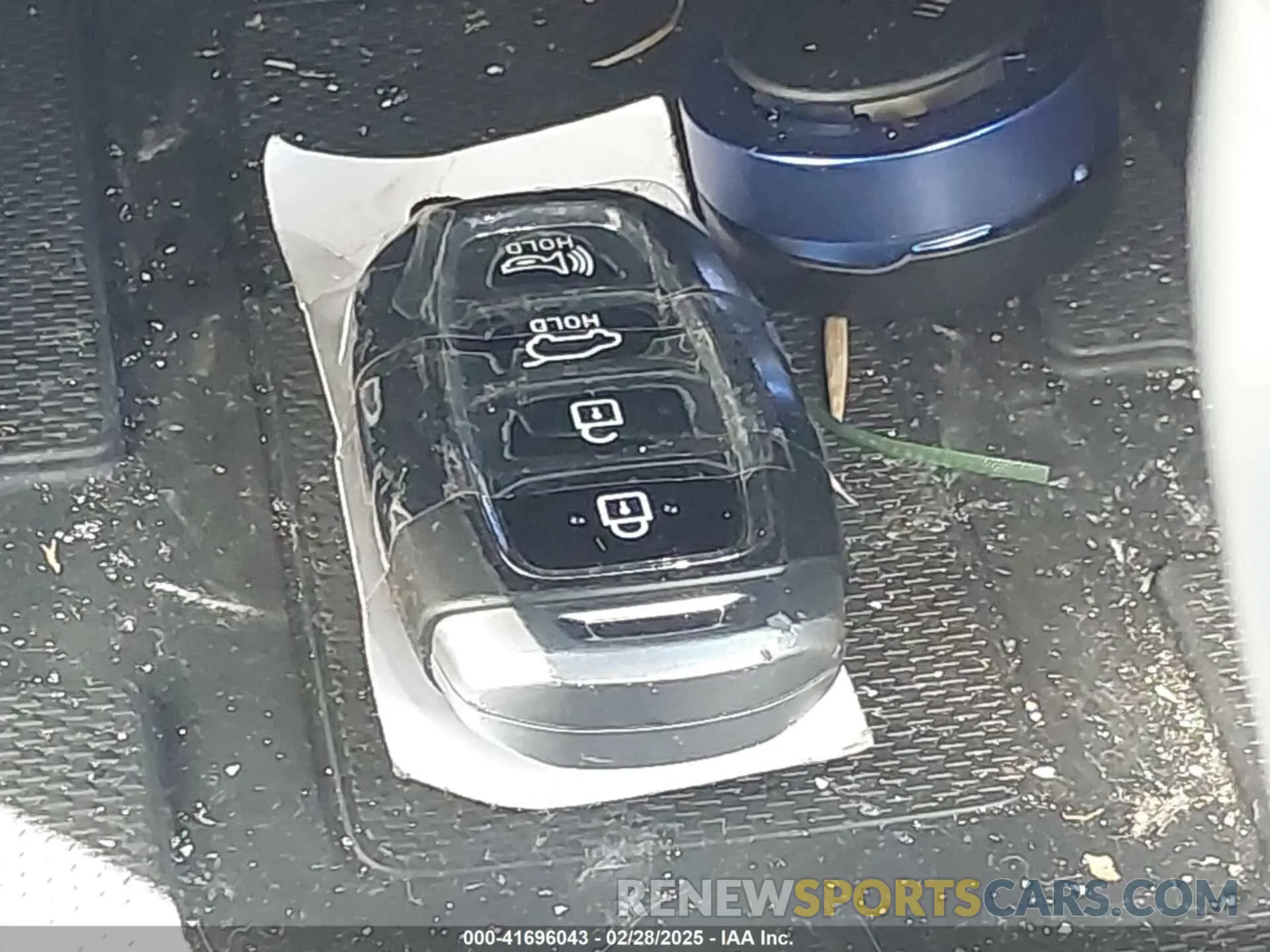 11 Photograph of a damaged car KMHTH6AB7LU026497 HYUNDAI VELOSTER 2020