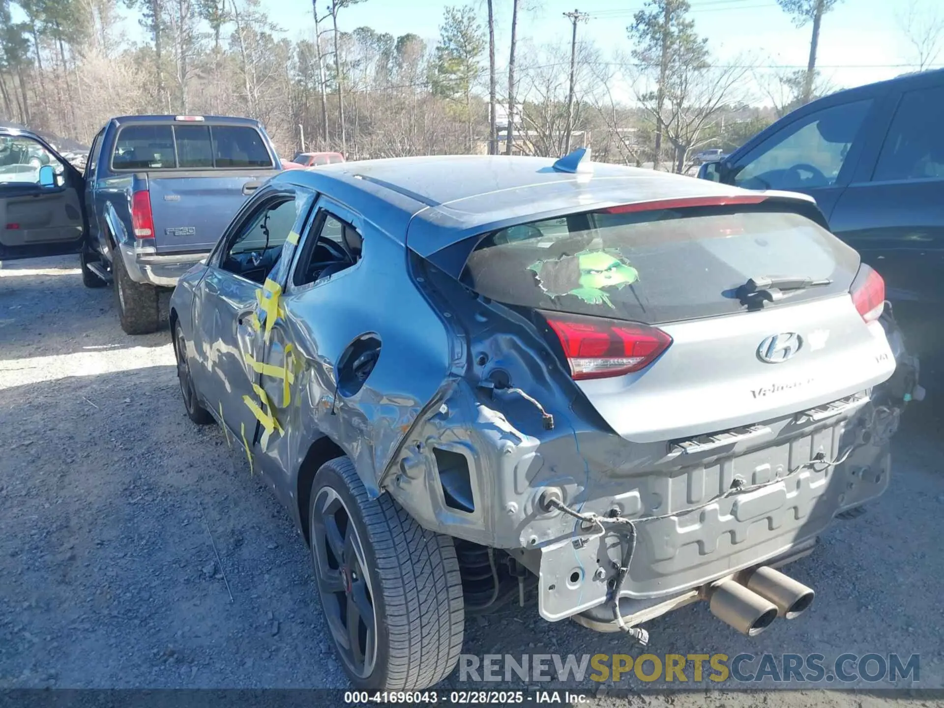 14 Photograph of a damaged car KMHTH6AB7LU026497 HYUNDAI VELOSTER 2020