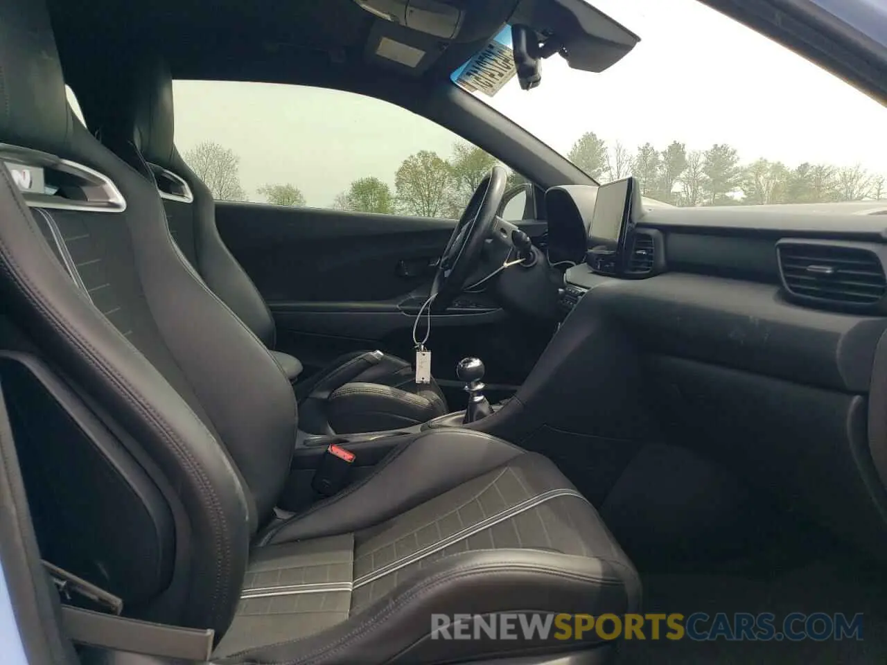 10 Photograph of a damaged car KMHT36AH5MU009363 HYUNDAI VELOSTER 2021