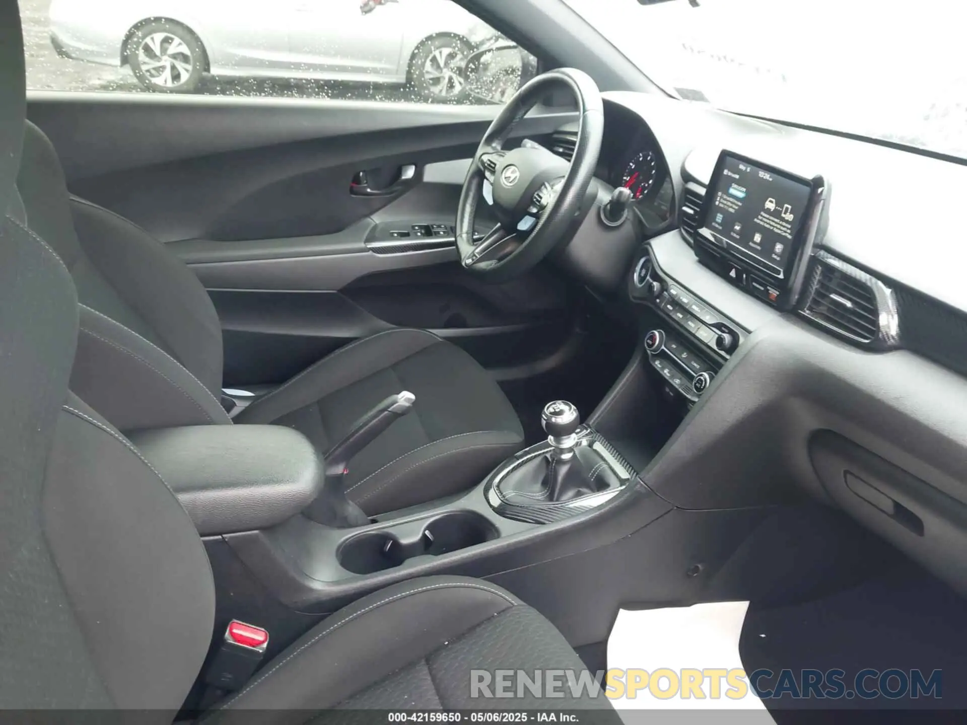 5 Photograph of a damaged car KMHT36AH1LU004630 HYUNDAI VELOSTER N 2020