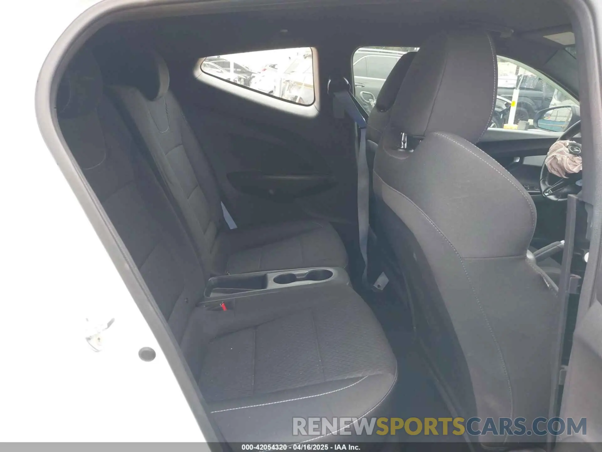 8 Photograph of a damaged car KMHT36AH1LU005678 HYUNDAI VELOSTER N 2020