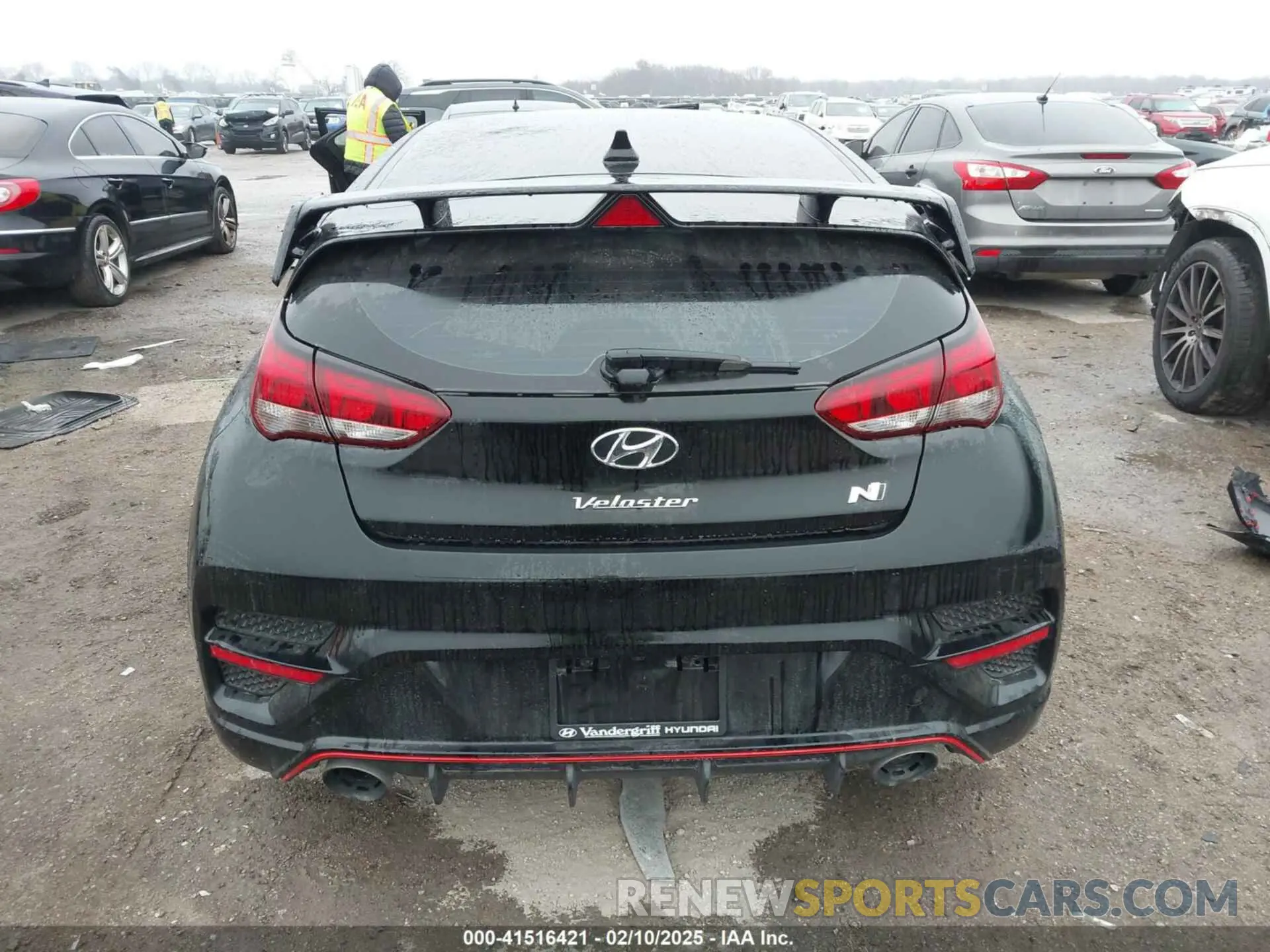 16 Photograph of a damaged car KMHT36AH5LU007983 HYUNDAI VELOSTER N 2020