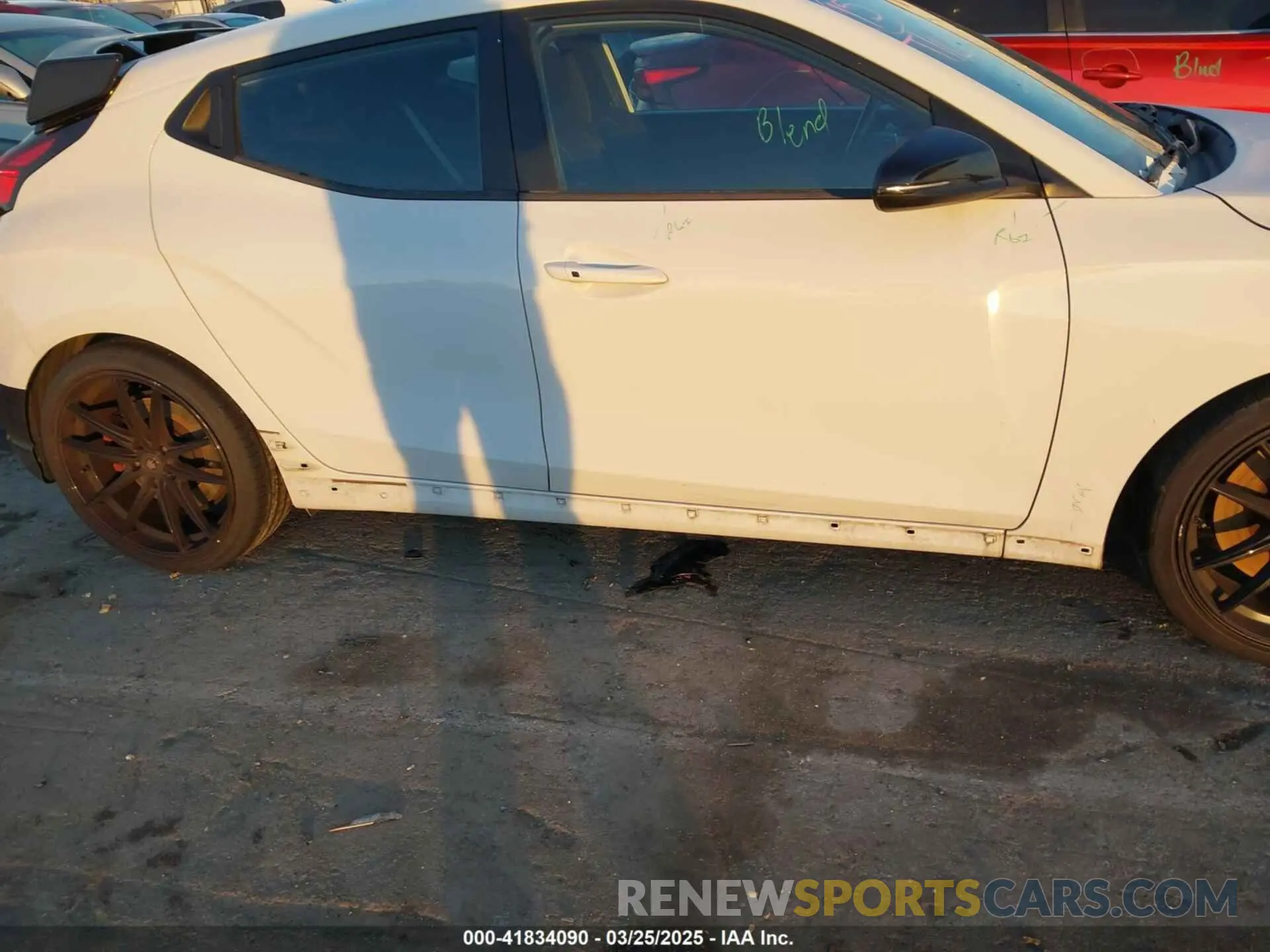 18 Photograph of a damaged car KMHT36AH9LU003354 HYUNDAI VELOSTER N 2020