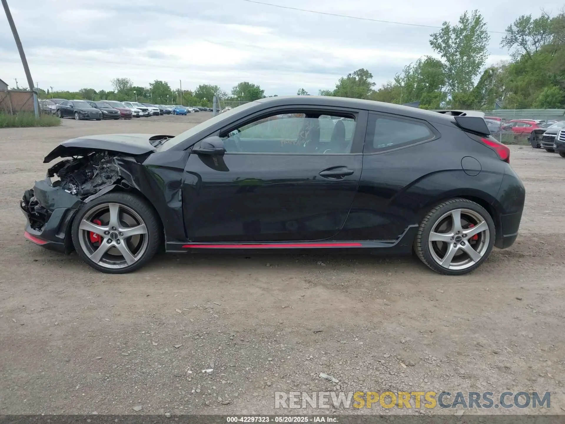 14 Photograph of a damaged car KMHT36AH0NU015217 HYUNDAI VELOSTER N 2022