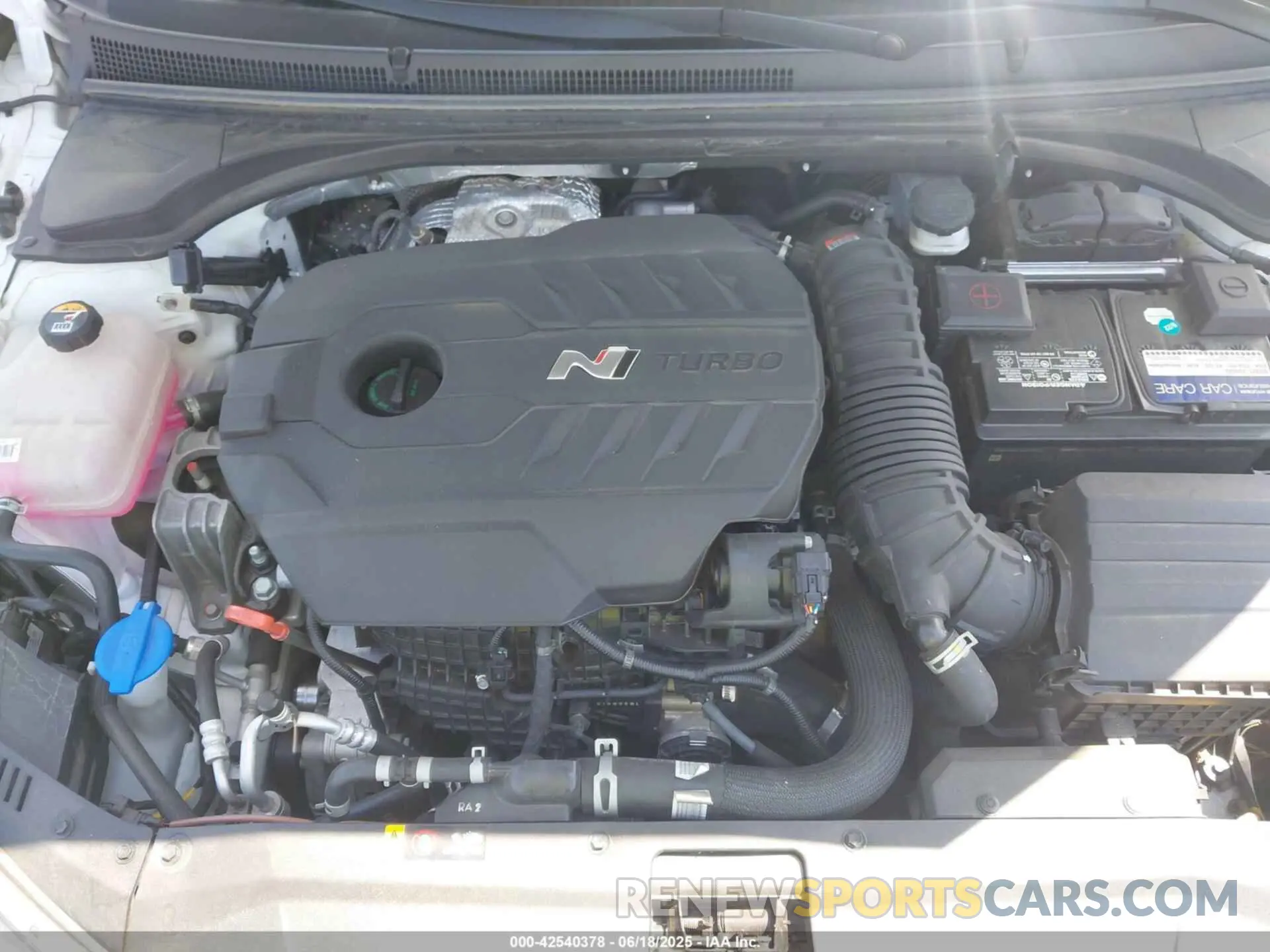 10 Photograph of a damaged car KMHT36AH3NU014434 HYUNDAI VELOSTER N 2022