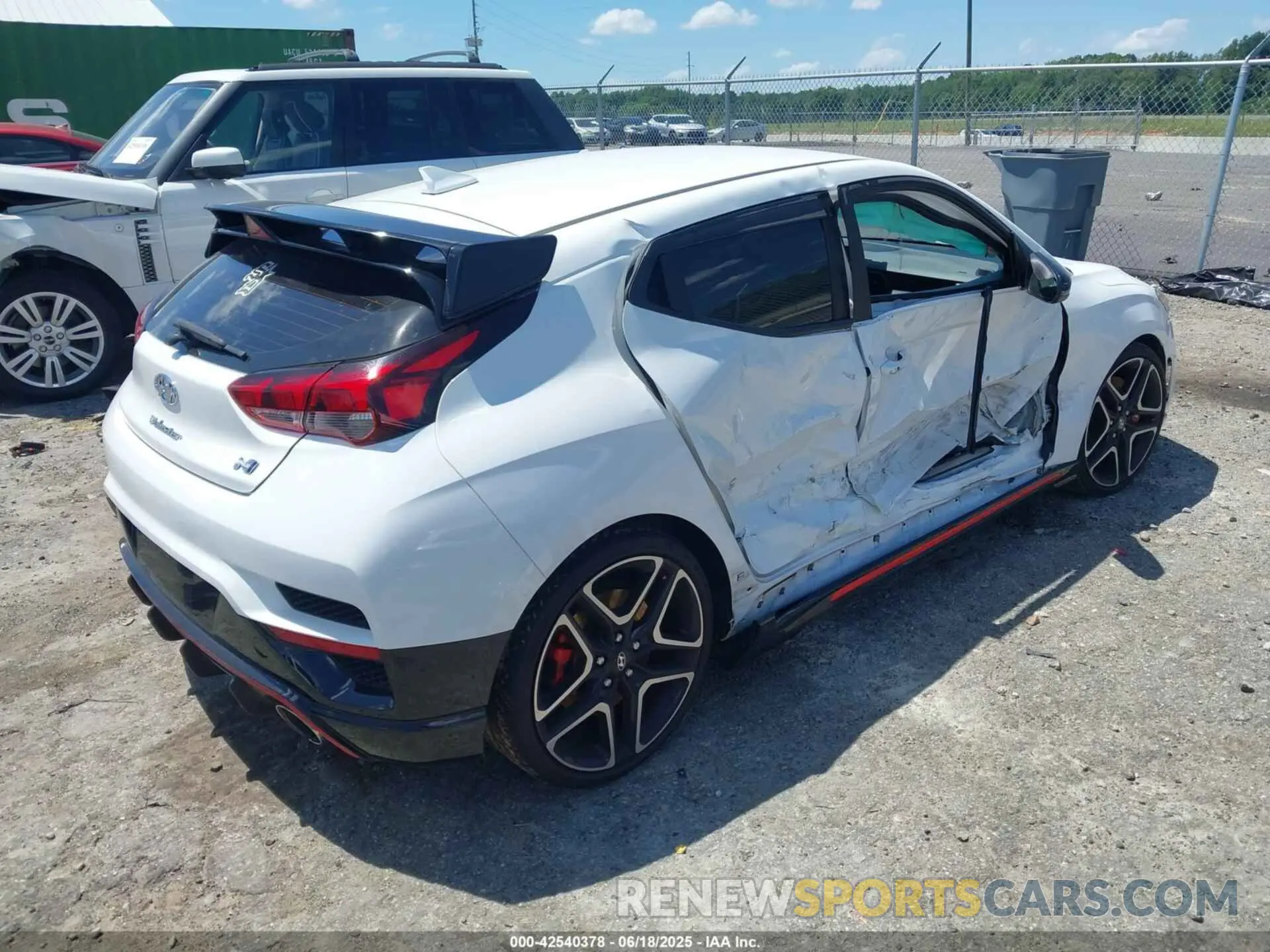 4 Photograph of a damaged car KMHT36AH3NU014434 HYUNDAI VELOSTER N 2022