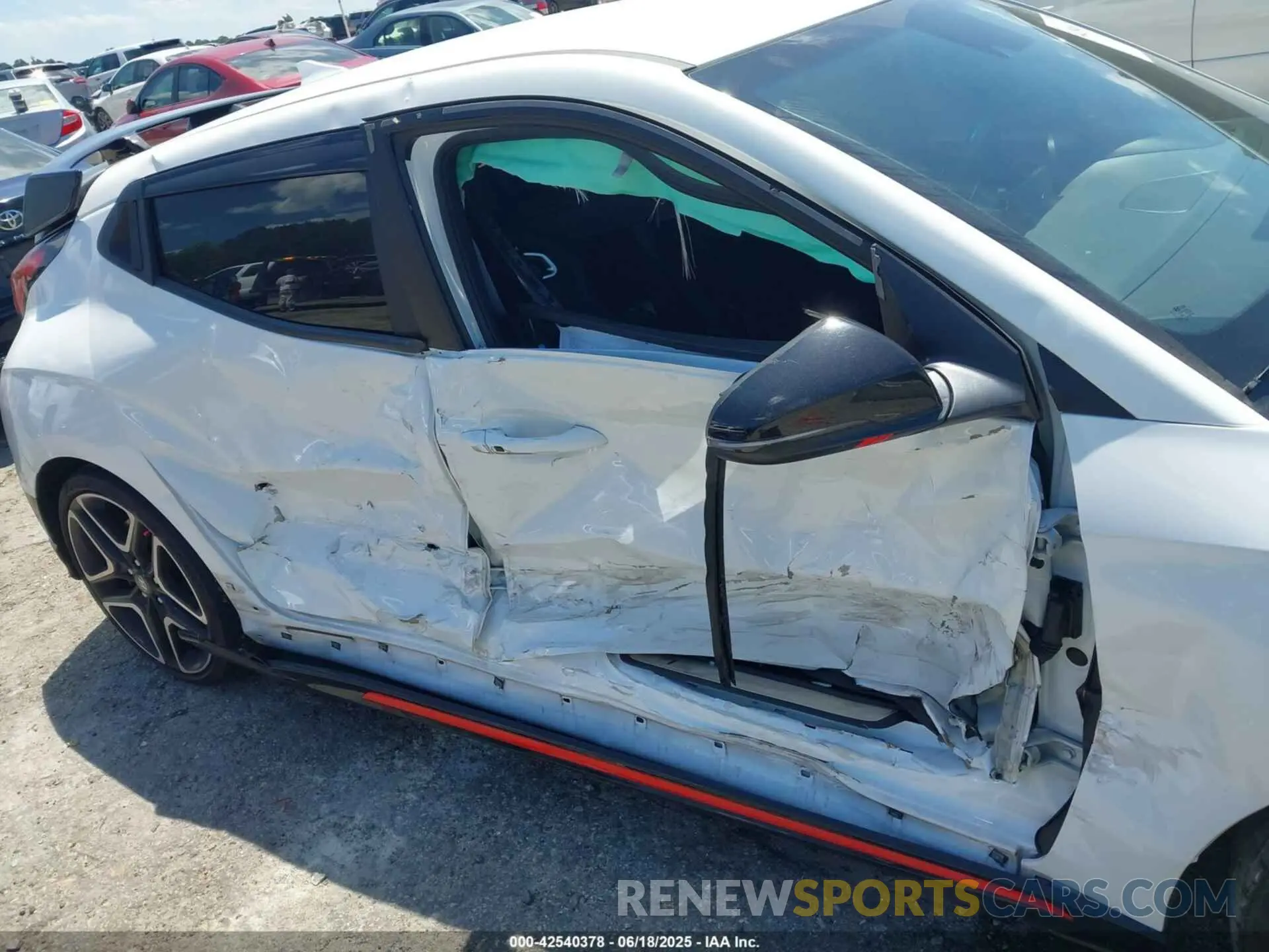 6 Photograph of a damaged car KMHT36AH3NU014434 HYUNDAI VELOSTER N 2022