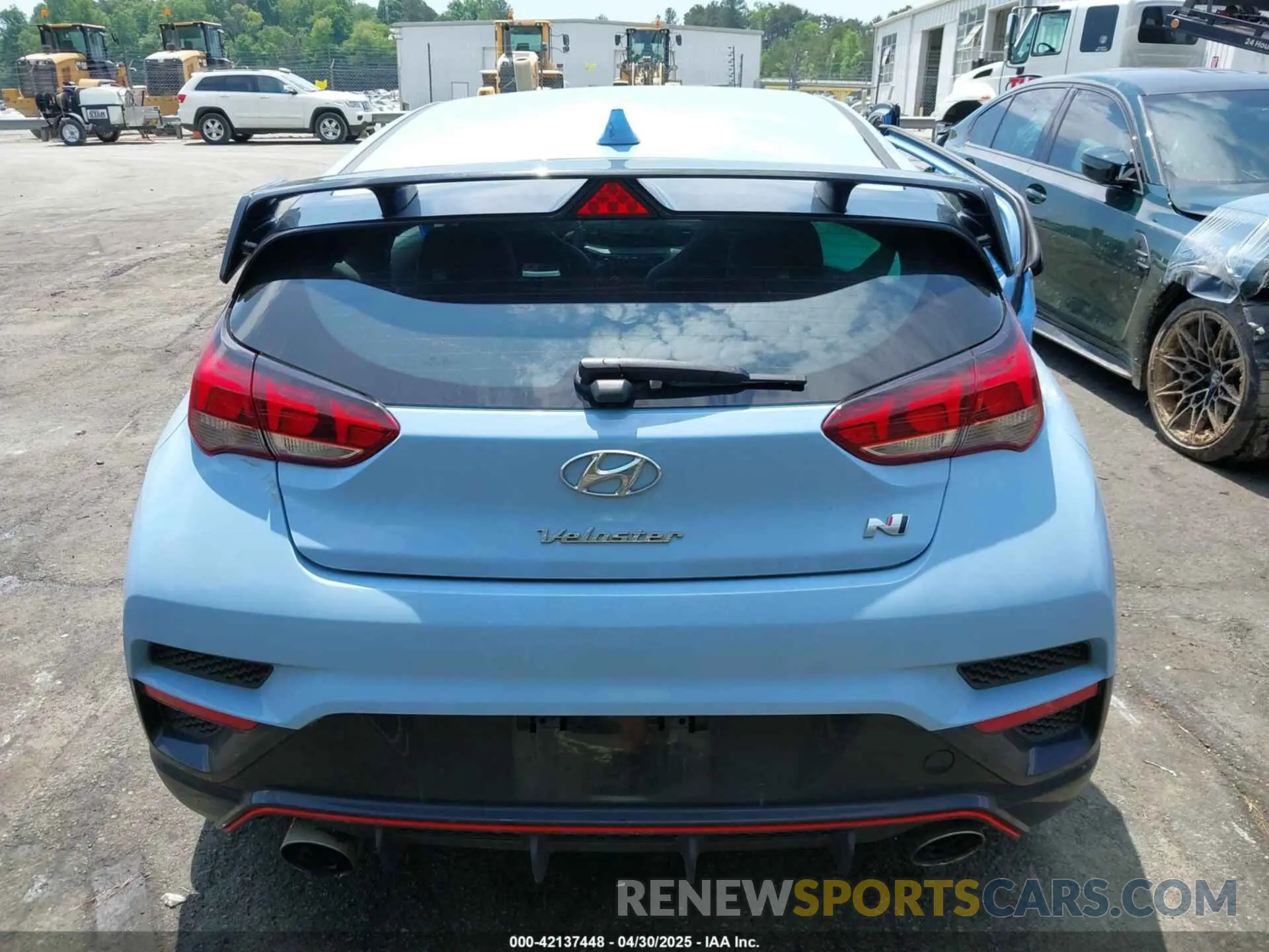 16 Photograph of a damaged car KMHT36AH7NU014310 HYUNDAI VELOSTER N 2022