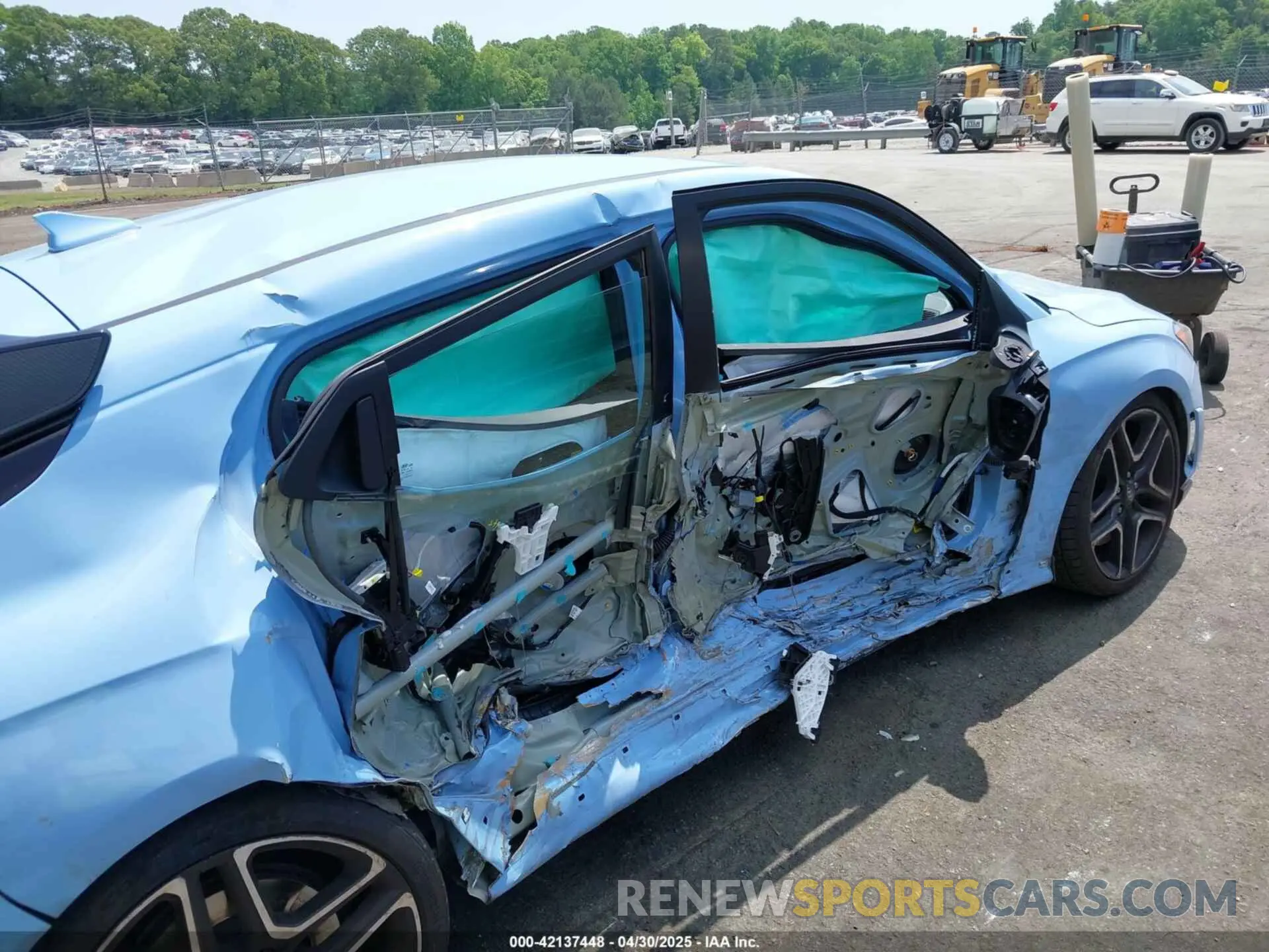 6 Photograph of a damaged car KMHT36AH7NU014310 HYUNDAI VELOSTER N 2022