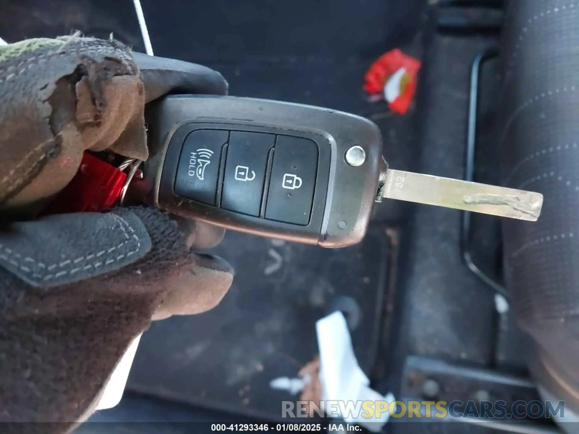 11 Photograph of a damaged car KMHRB8A30LU015163 HYUNDAI VENUE 2020