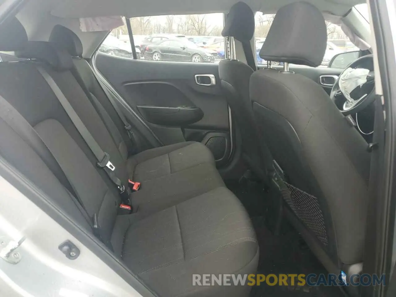 11 Photograph of a damaged car KMHRB8A34LU026439 HYUNDAI VENUE 2020