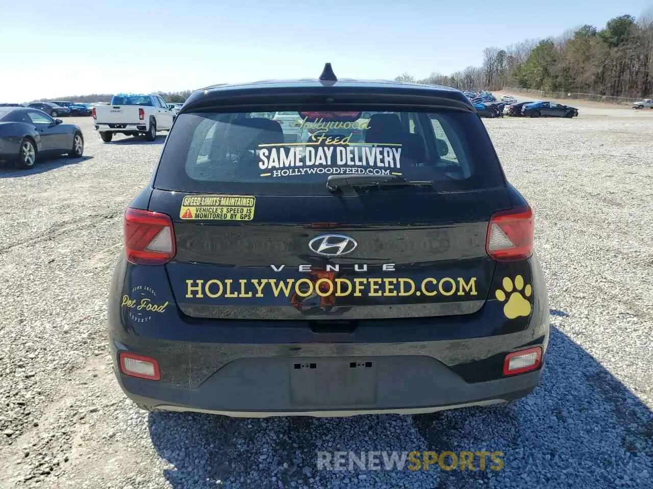 6 Photograph of a damaged car KMHRB8A35LU037661 HYUNDAI VENUE 2020