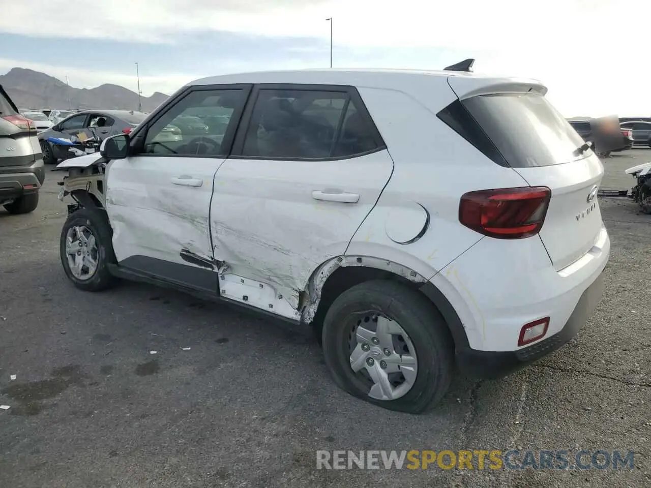 2 Photograph of a damaged car KMHRB8A36LU028919 HYUNDAI VENUE 2020