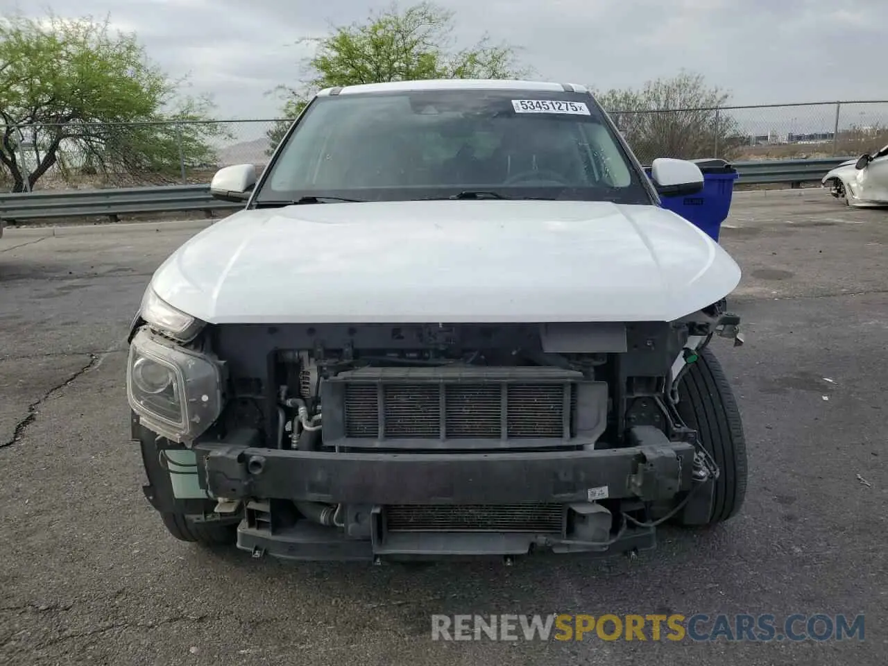 5 Photograph of a damaged car KMHRB8A36LU028919 HYUNDAI VENUE 2020