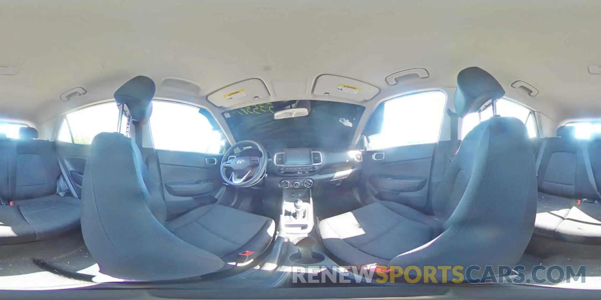 13 Photograph of a damaged car KMHRB8A37LU032591 HYUNDAI VENUE 2020