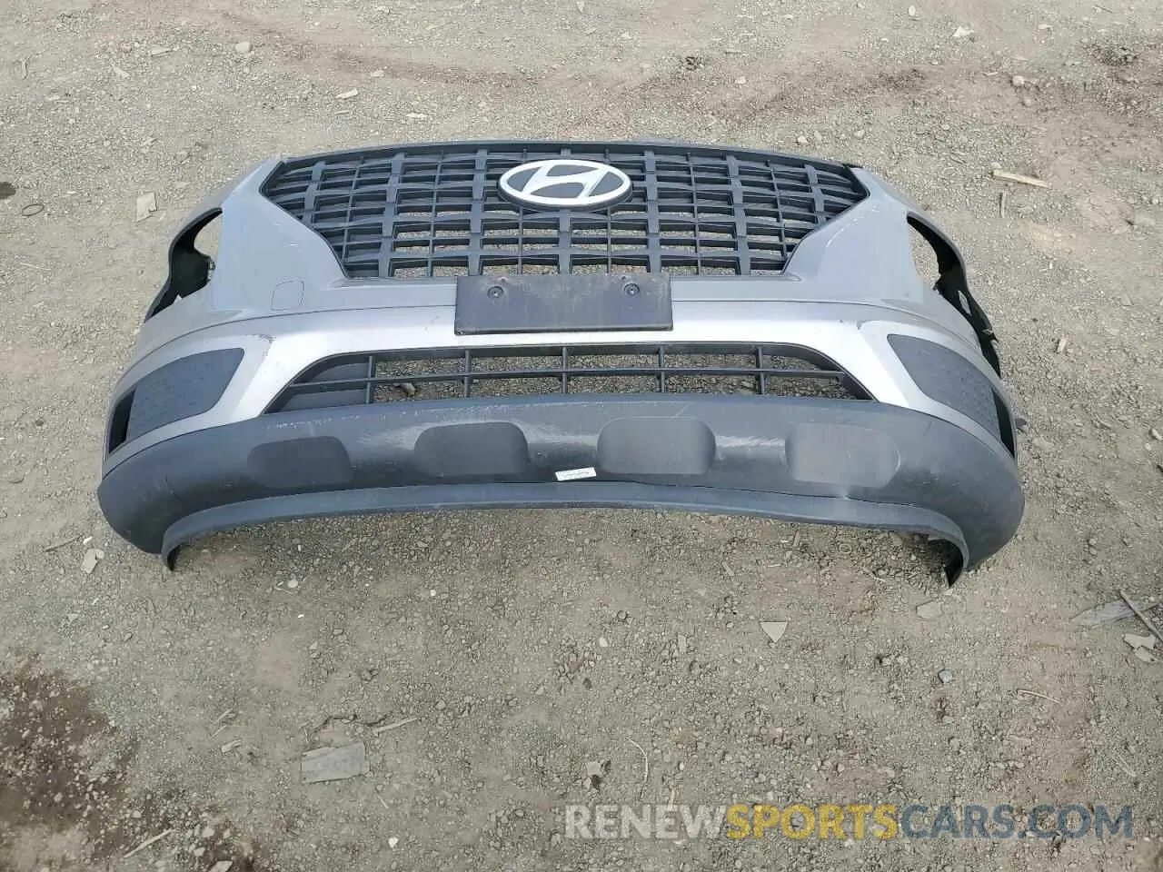 12 Photograph of a damaged car KMHRB8A39LU040496 HYUNDAI VENUE 2020