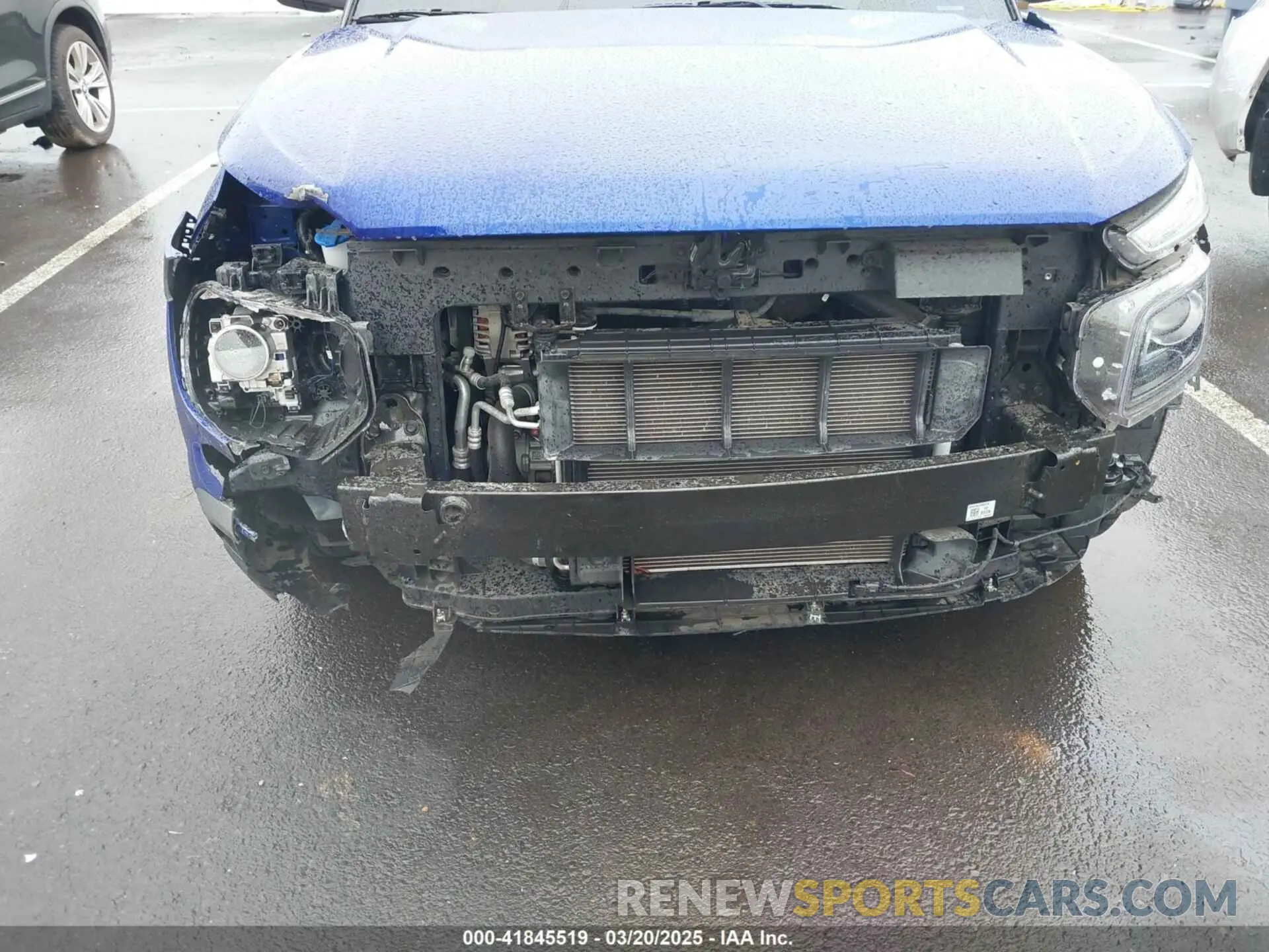 6 Photograph of a damaged car KMHRC8A30LU035958 HYUNDAI VENUE 2020