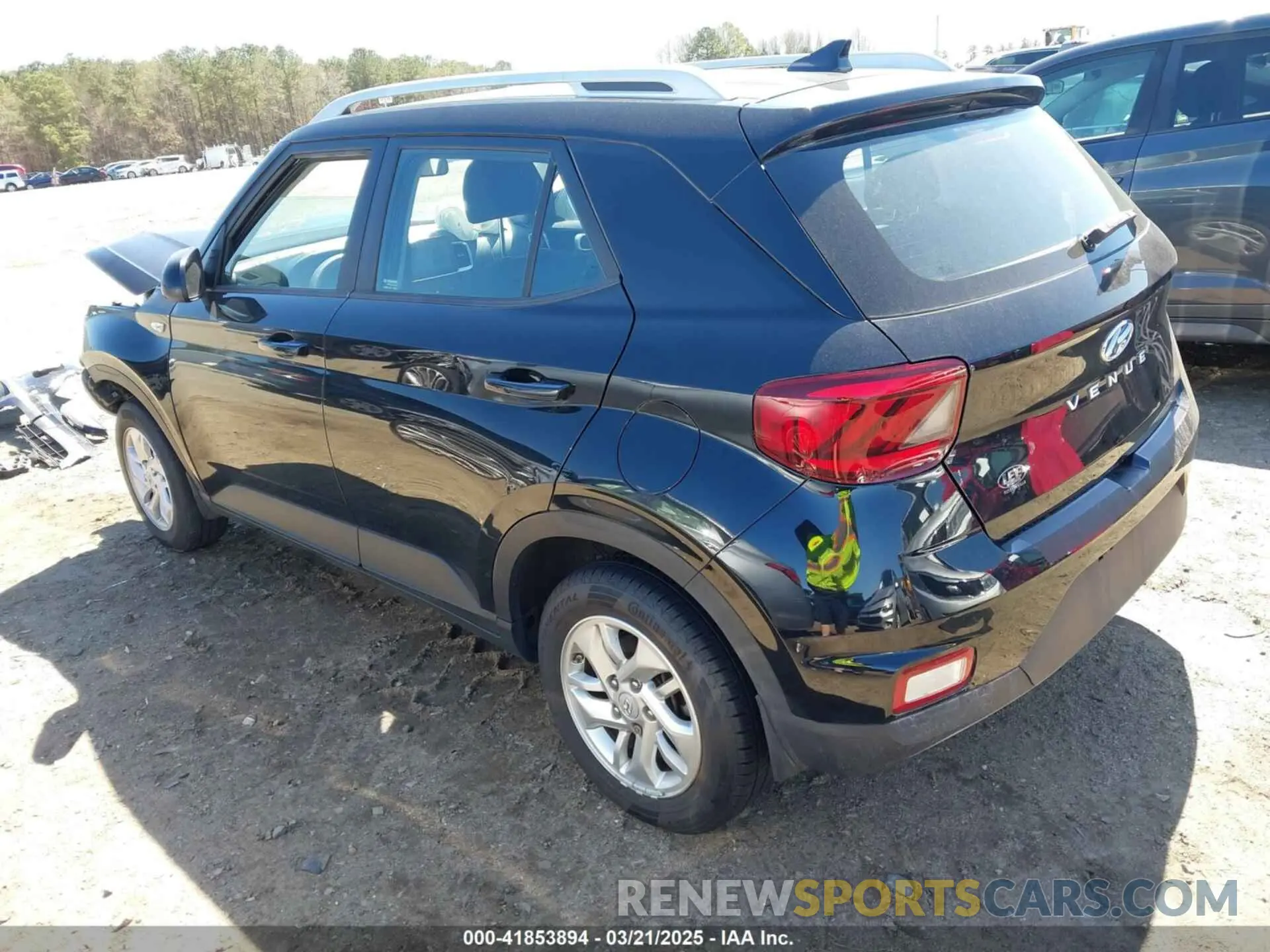 3 Photograph of a damaged car KMHRC8A30LU046880 HYUNDAI VENUE 2020