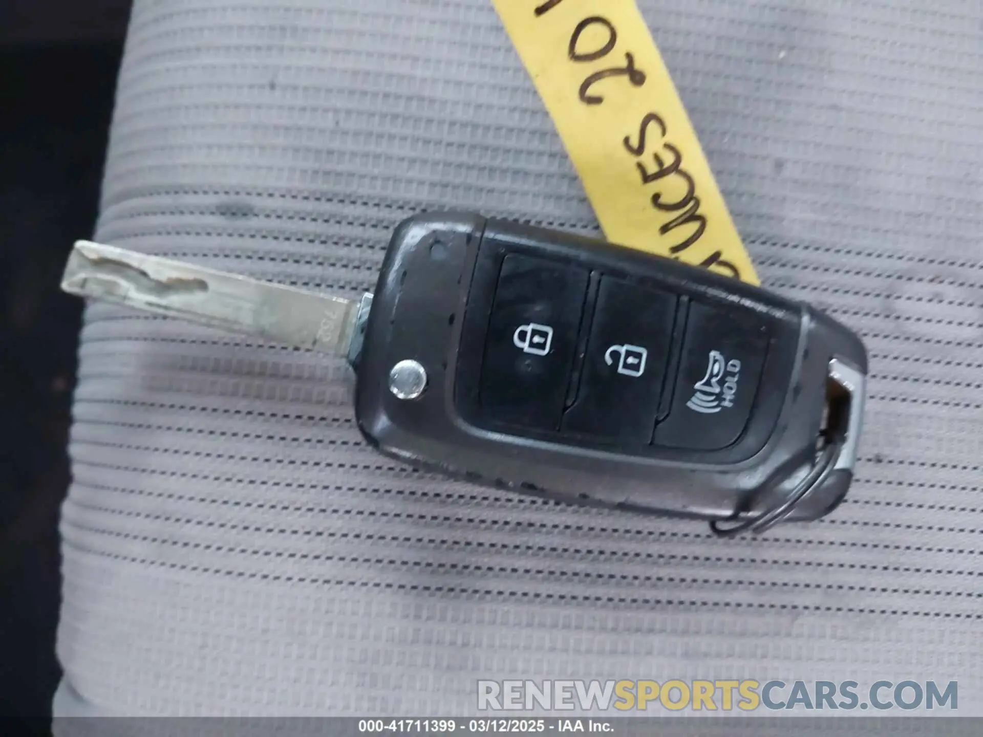 11 Photograph of a damaged car KMHRC8A31LU018571 HYUNDAI VENUE 2020