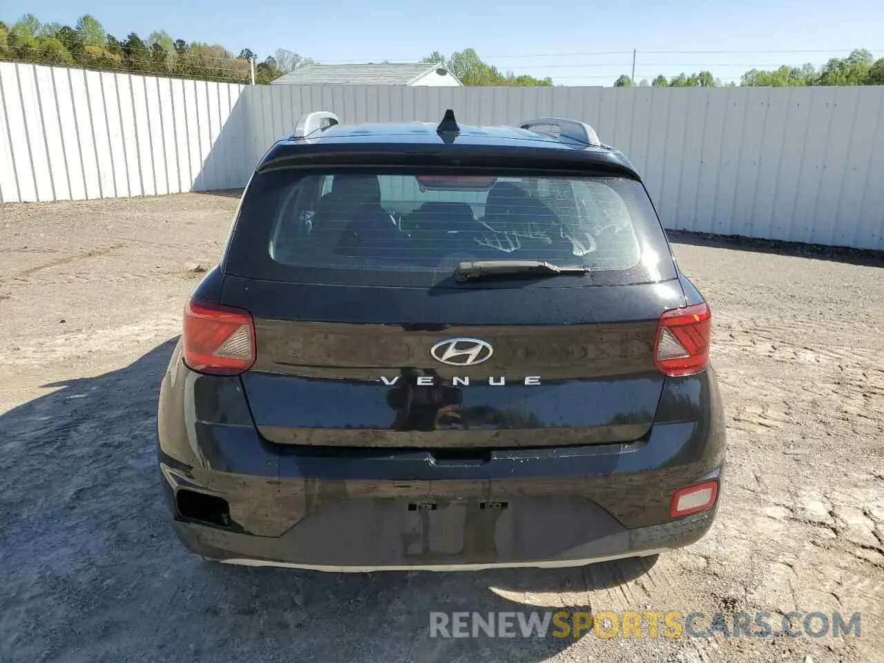 6 Photograph of a damaged car KMHRC8A34LU017656 HYUNDAI VENUE 2020
