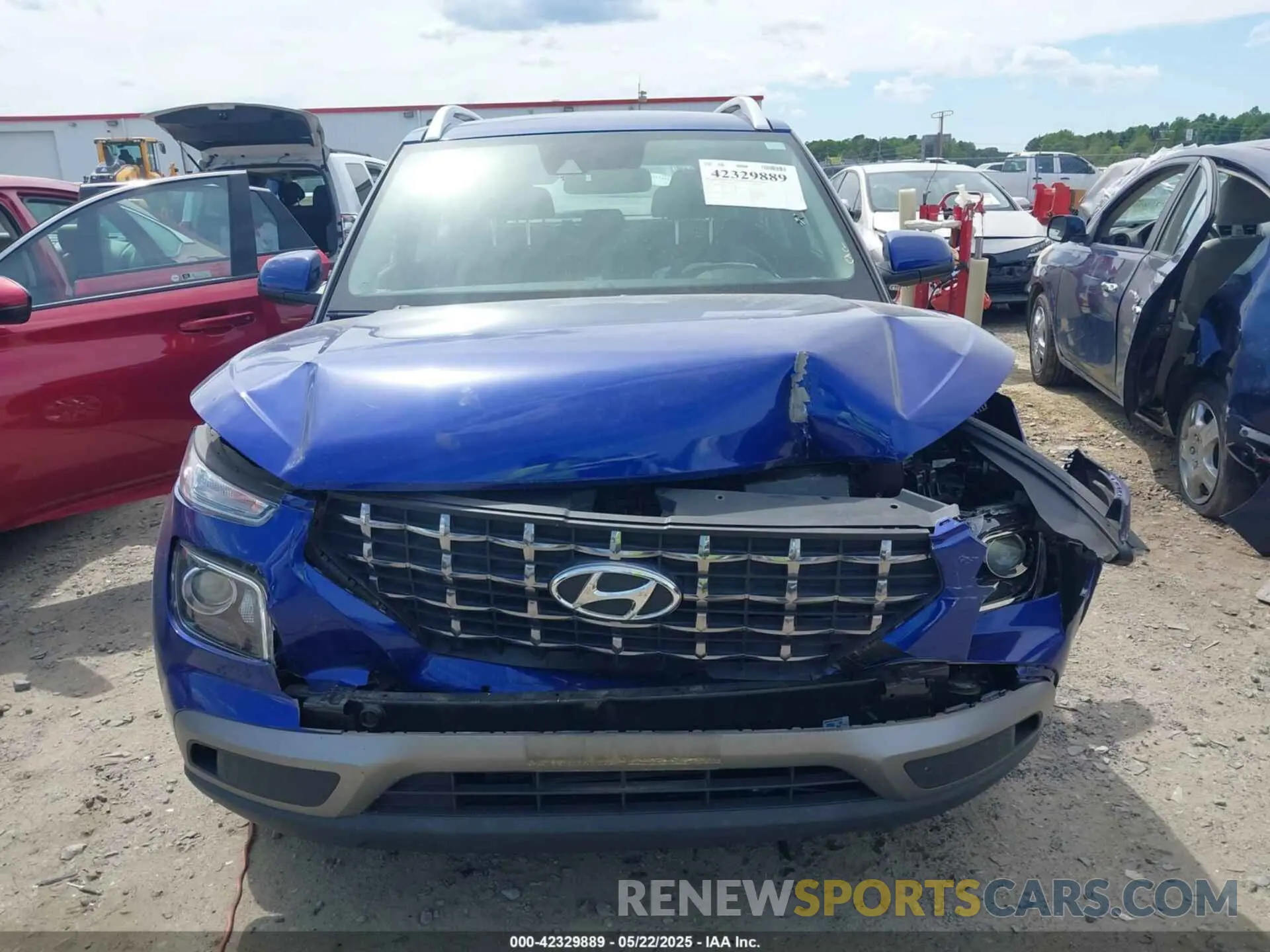 12 Photograph of a damaged car KMHRC8A34LU036434 HYUNDAI VENUE 2020