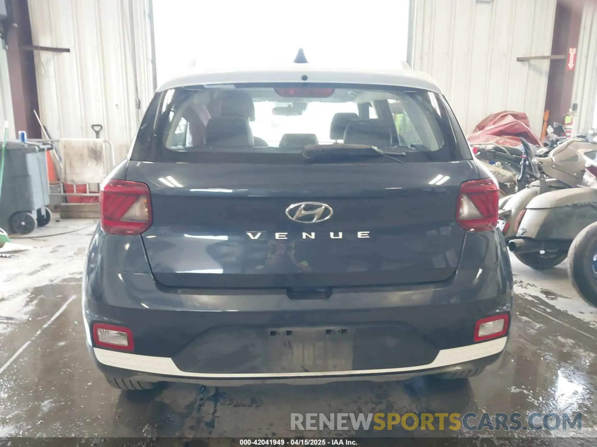 16 Photograph of a damaged car KMHRC8A3XLU029083 HYUNDAI VENUE 2020