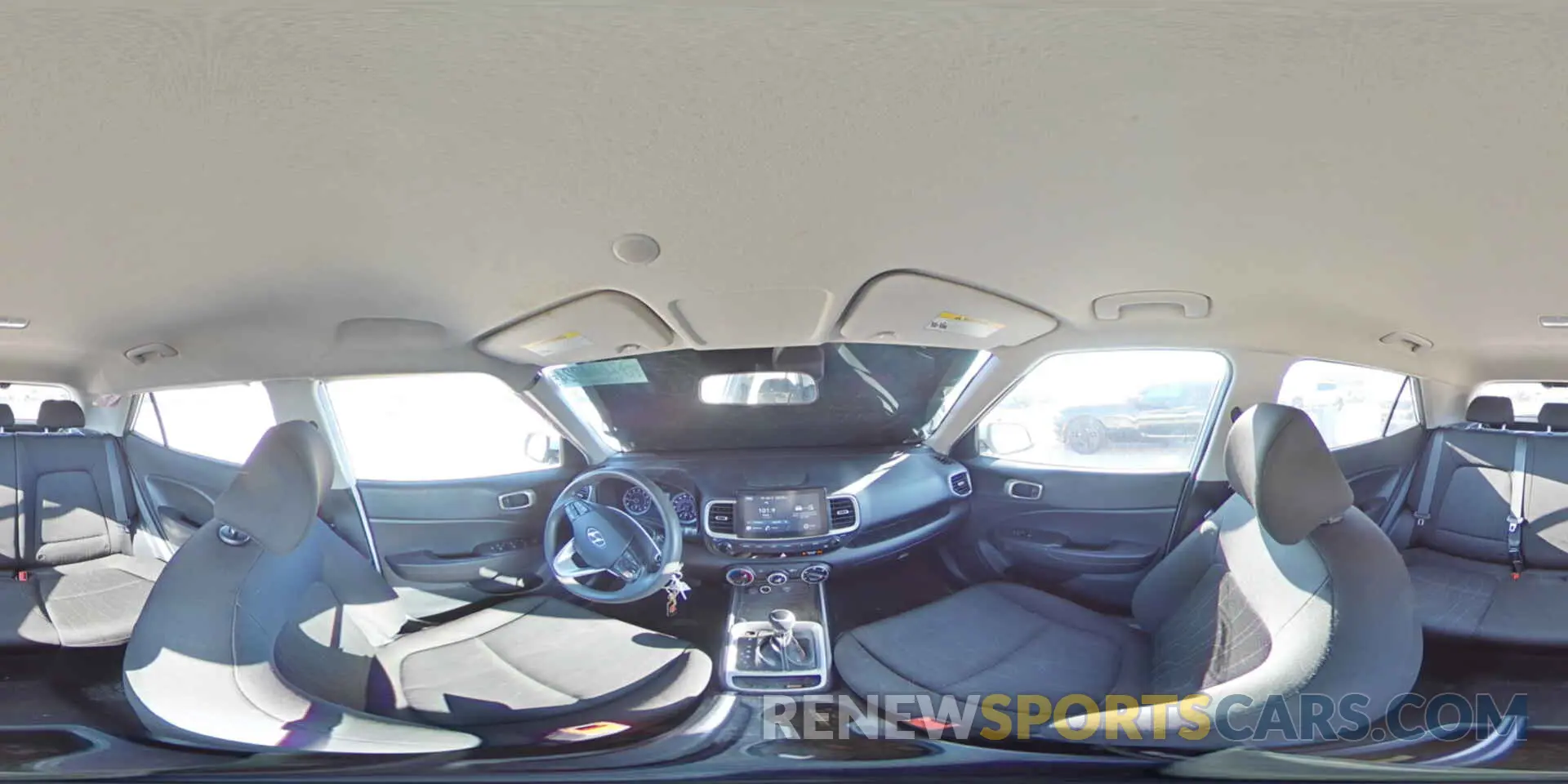 13 Photograph of a damaged car KMHRB8A30MU068317 HYUNDAI VENUE 2021