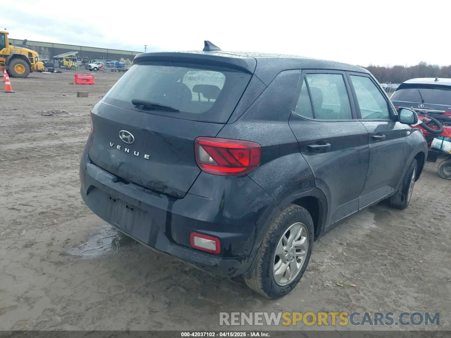 4 Photograph of a damaged car KMHRB8A30MU089295 HYUNDAI VENUE 2021