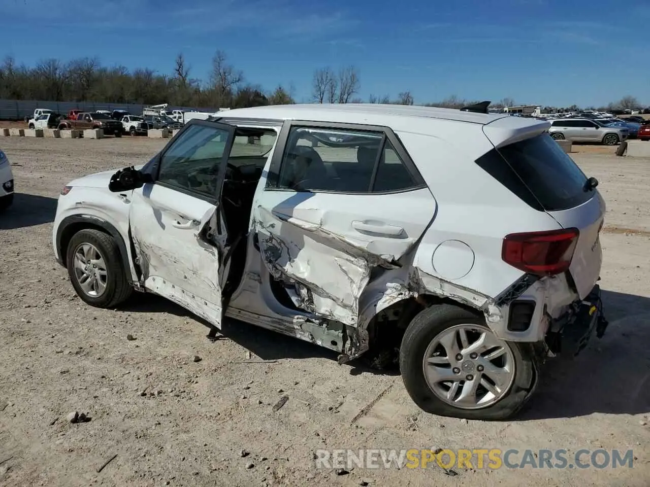 2 Photograph of a damaged car KMHRB8A30MU115006 HYUNDAI VENUE 2021