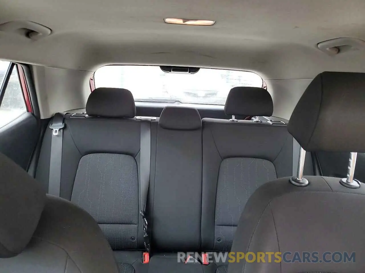 10 Photograph of a damaged car KMHRB8A31MU089323 HYUNDAI VENUE 2021