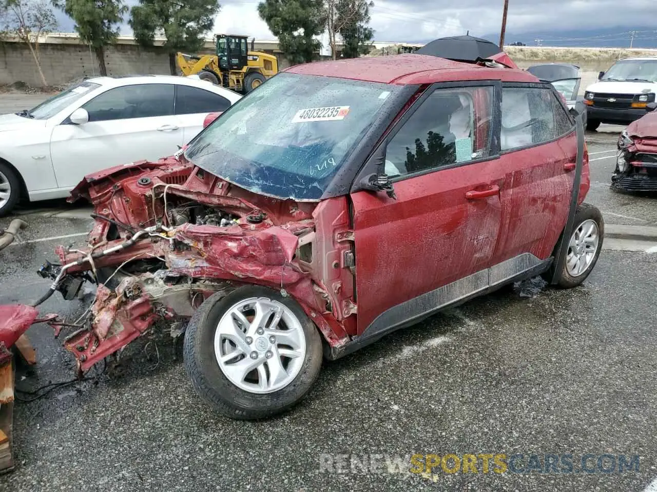 1 Photograph of a damaged car KMHRB8A31MU096269 HYUNDAI VENUE 2021