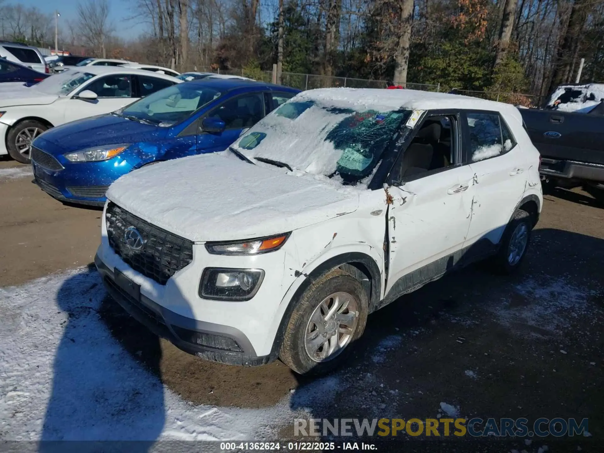 2 Photograph of a damaged car KMHRB8A32MU096751 HYUNDAI VENUE 2021