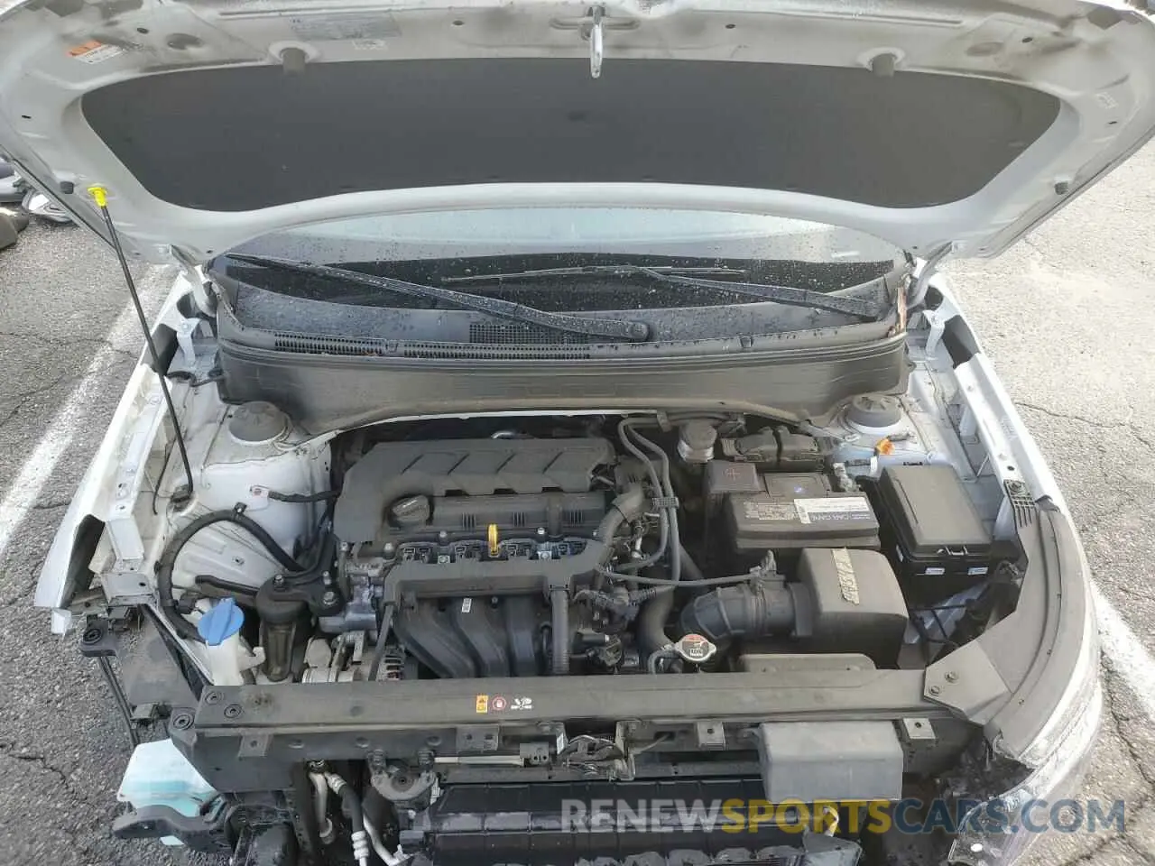 13 Photograph of a damaged car KMHRB8A33MU069722 HYUNDAI VENUE 2021