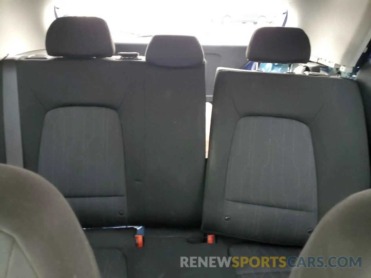 10 Photograph of a damaged car KMHRB8A33MU089565 HYUNDAI VENUE 2021