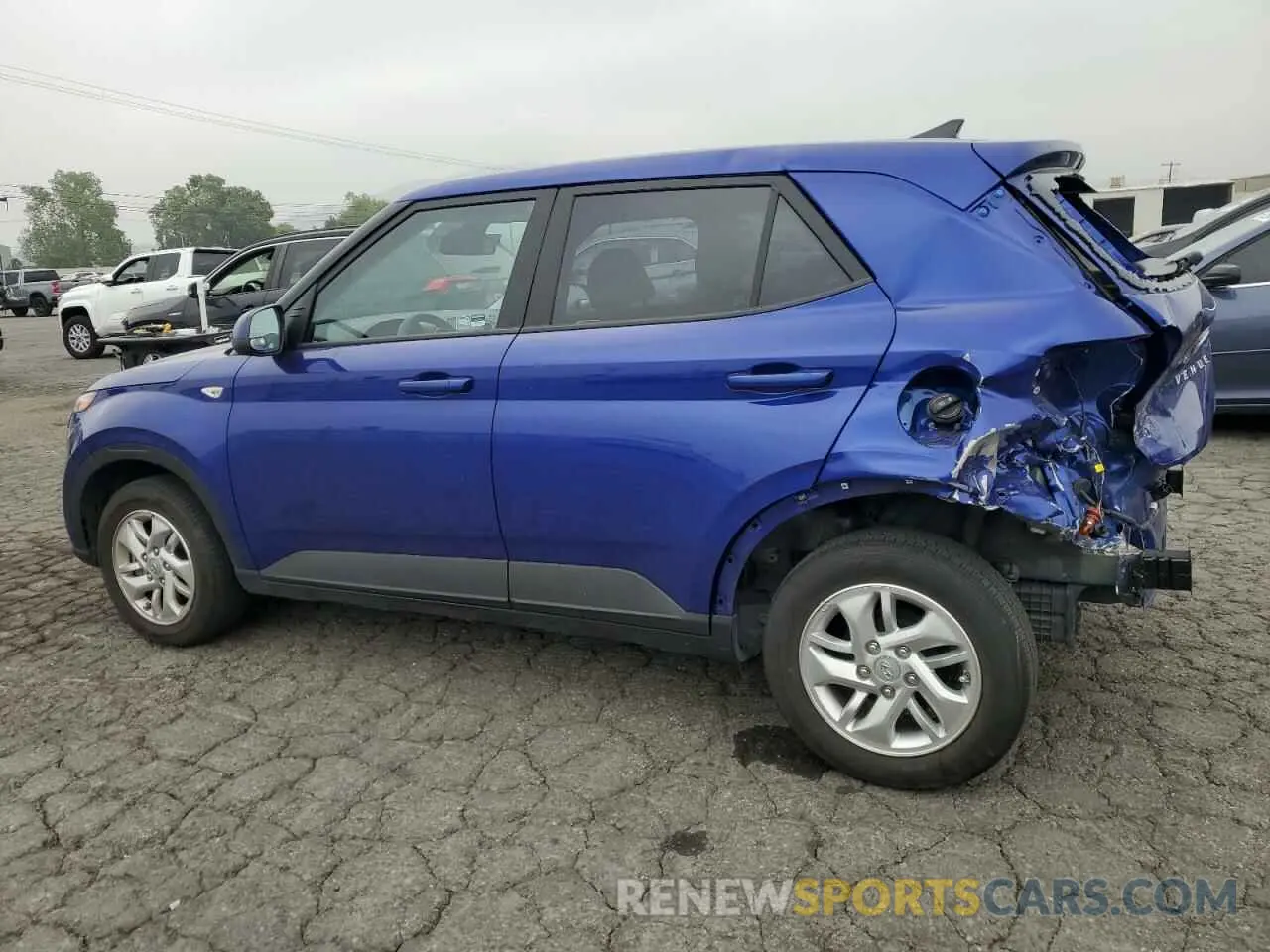 2 Photograph of a damaged car KMHRB8A33MU089565 HYUNDAI VENUE 2021